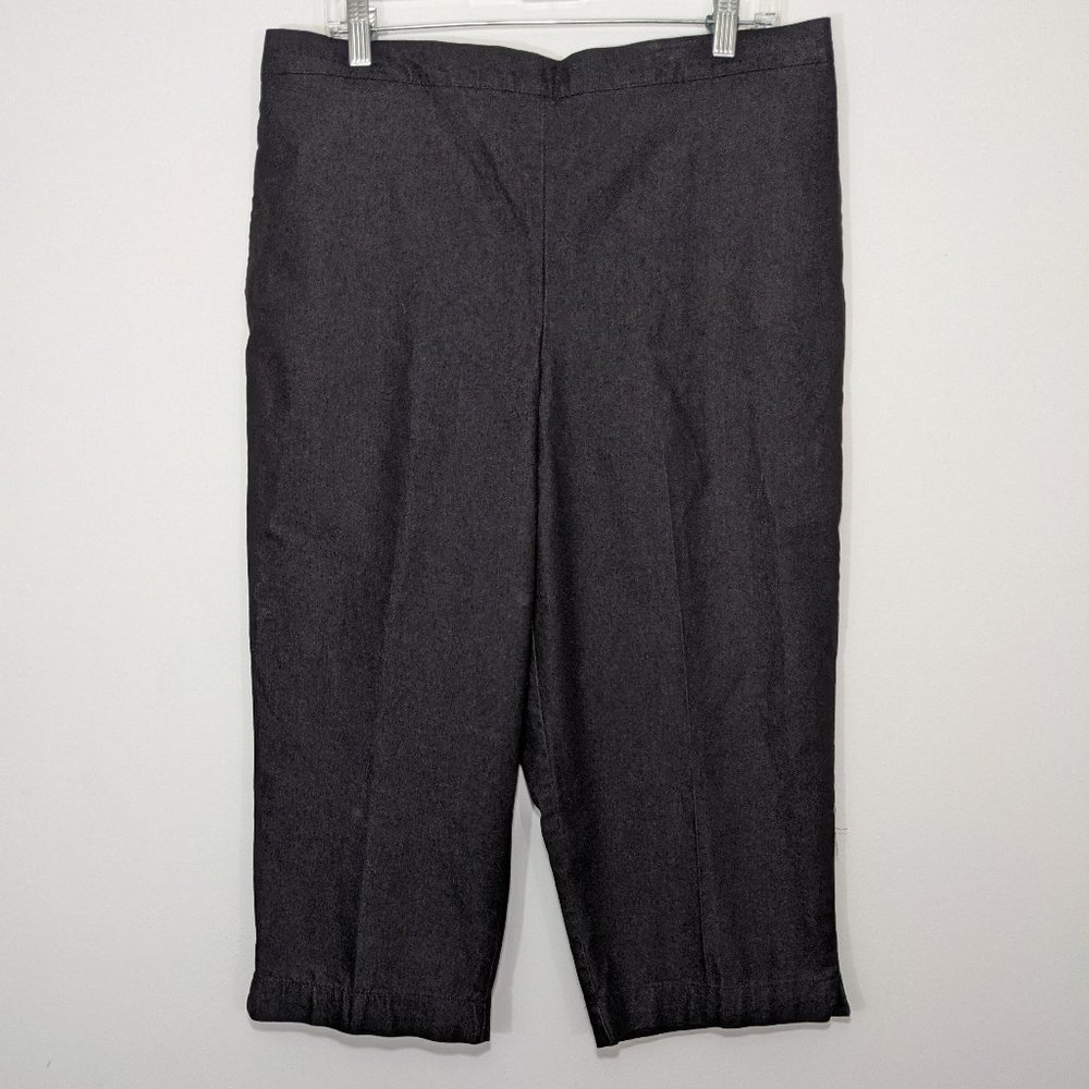 Alfred Dunner Pants Classic Fit Capri Comfort Waist Black Size 16 NWT